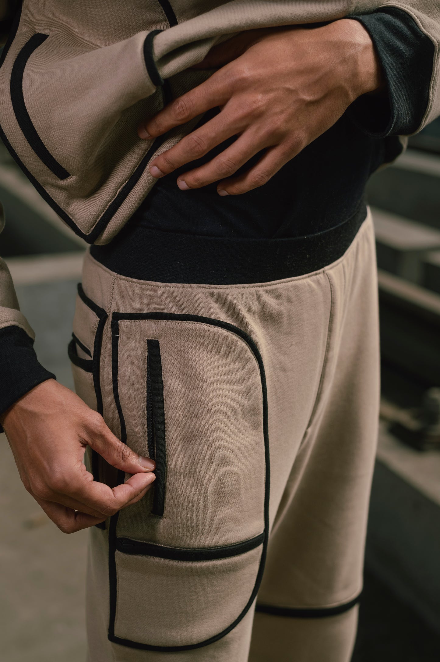 OUTLINER MODULAR SWEATPANTS