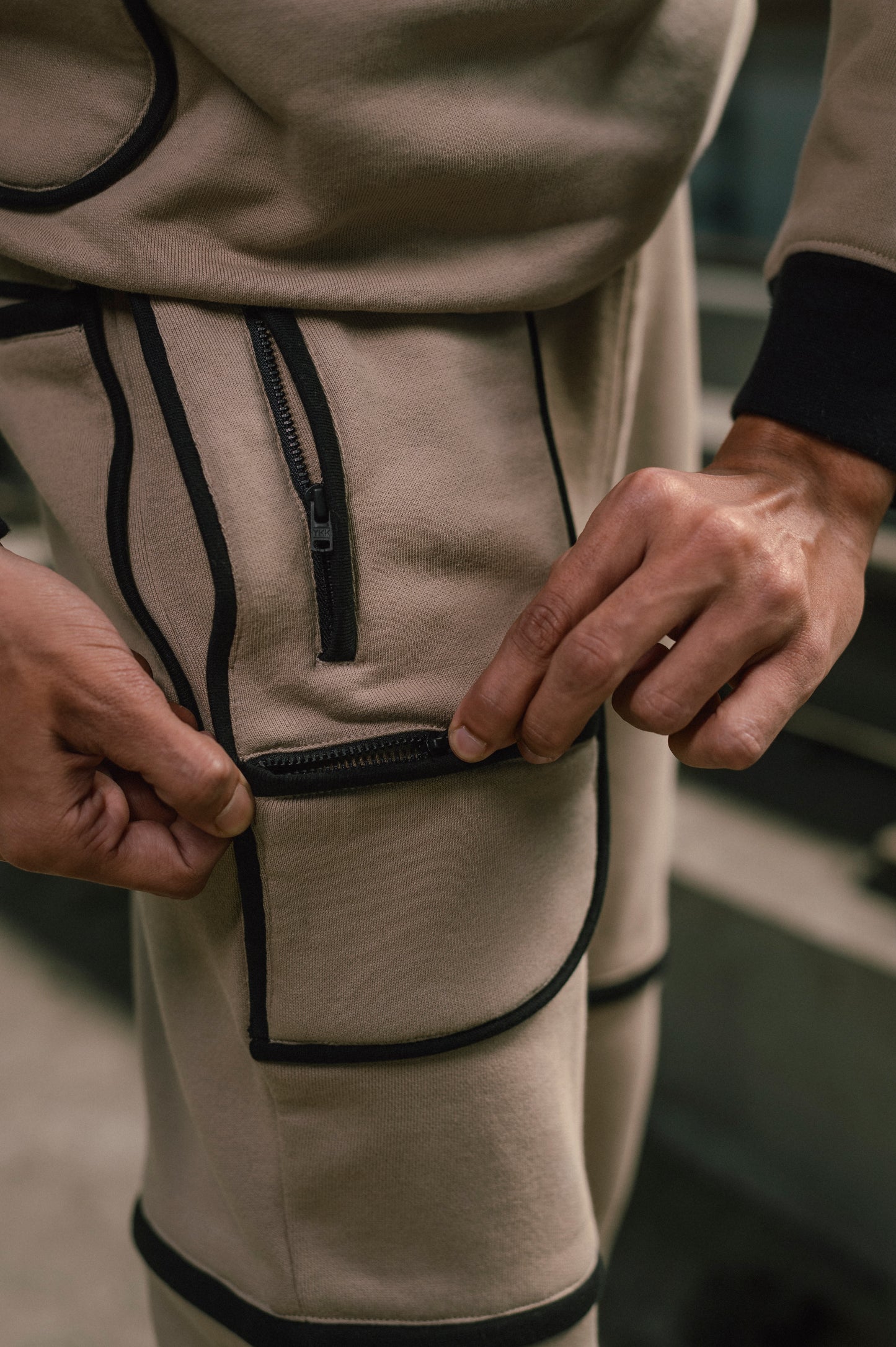 OUTLINER MODULAR SWEATPANTS