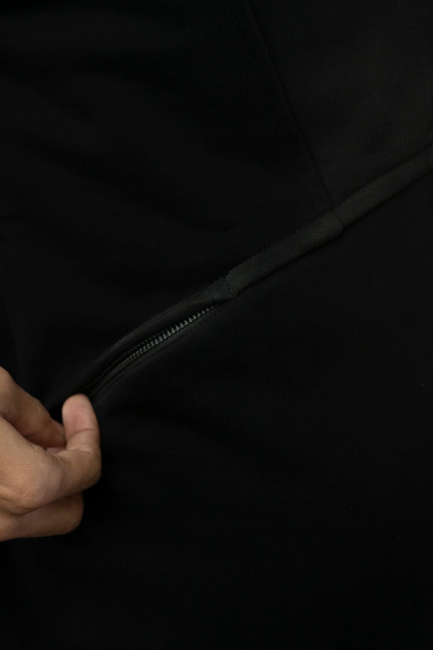 VANTABLACK MODULAR HOODED JACKET