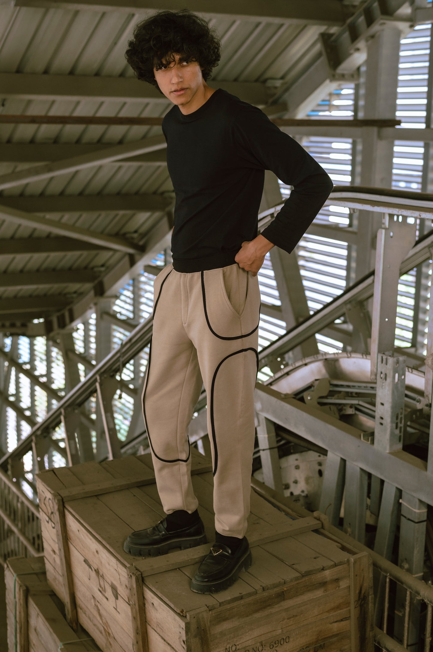 SINEWAVE SWEATPANTS BEIGE