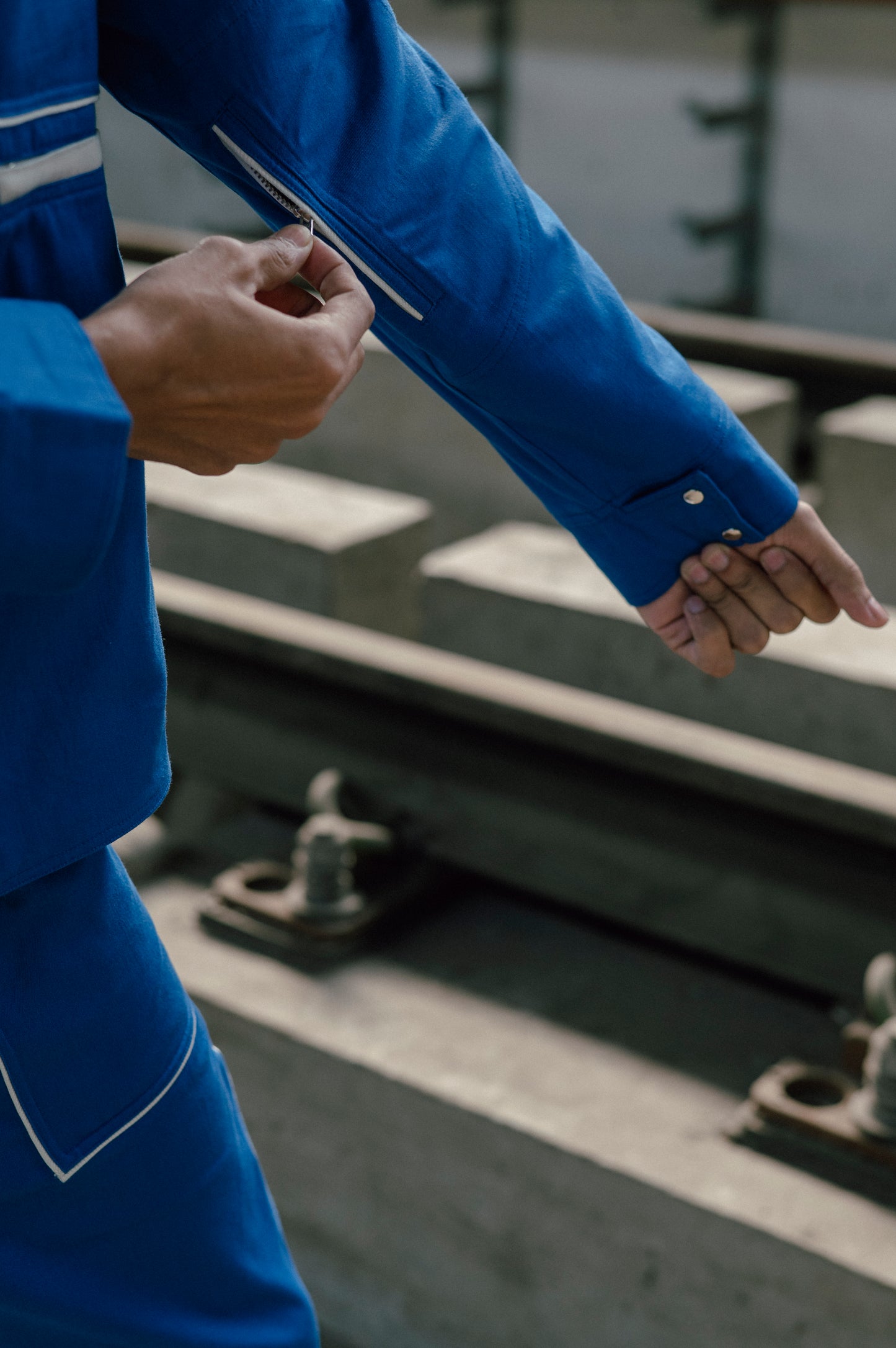 PARALLAX SPLICED JACKET