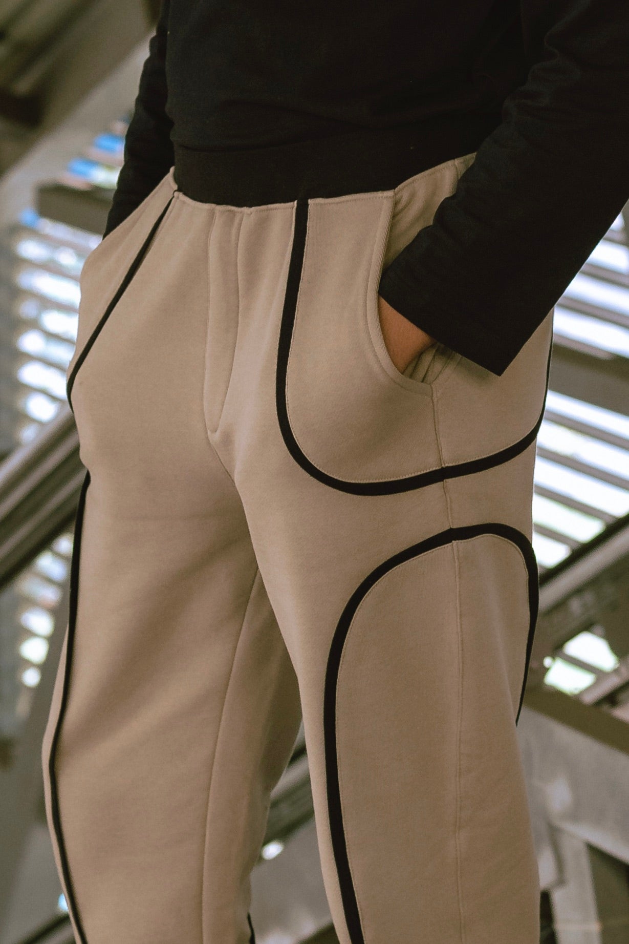 SINEWAVE SWEATPANTS BEIGE
