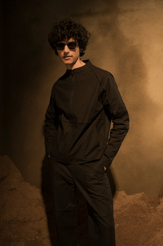 PIVOT RAGLAN JACKET - BLACK