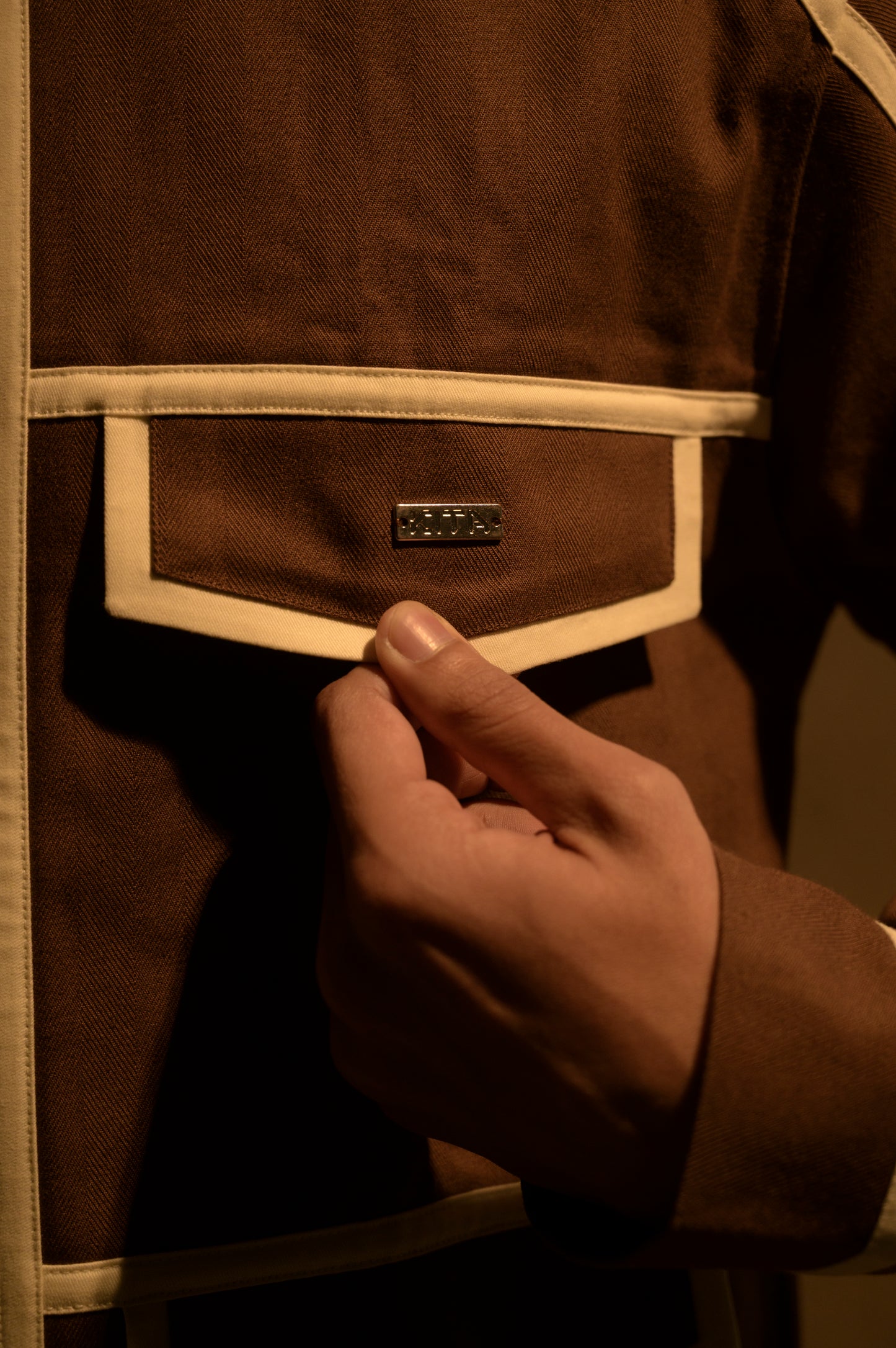 QUADRA JACKET - BROWN