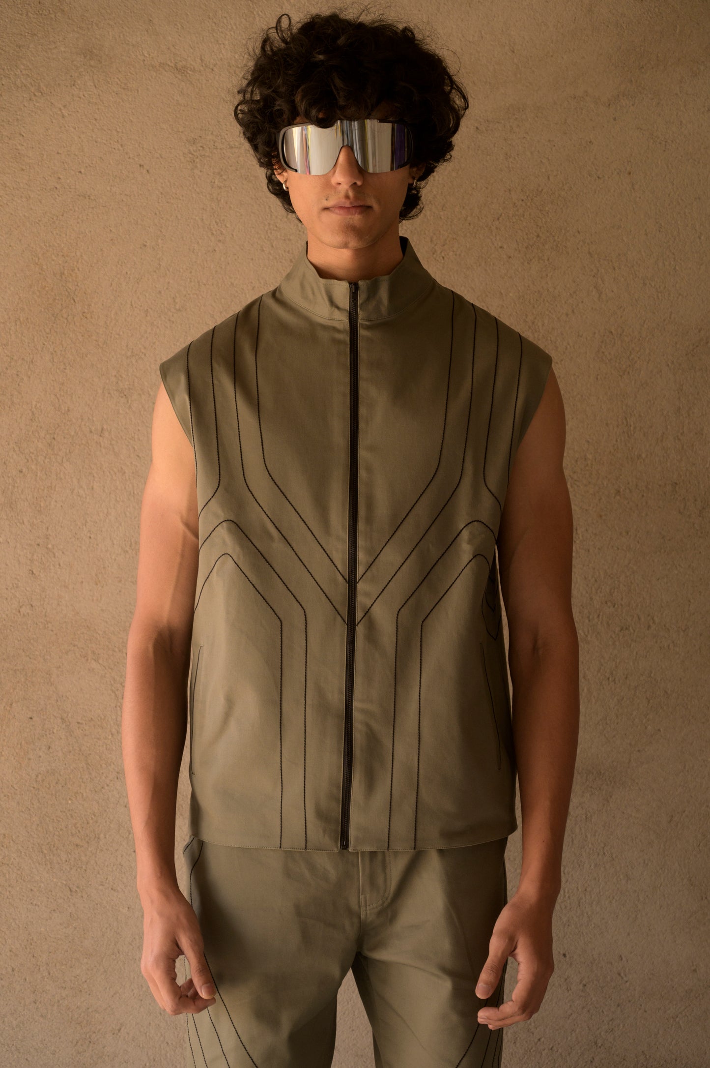 MATRIX TECHNICAL VEST - DUSTY OLIVE