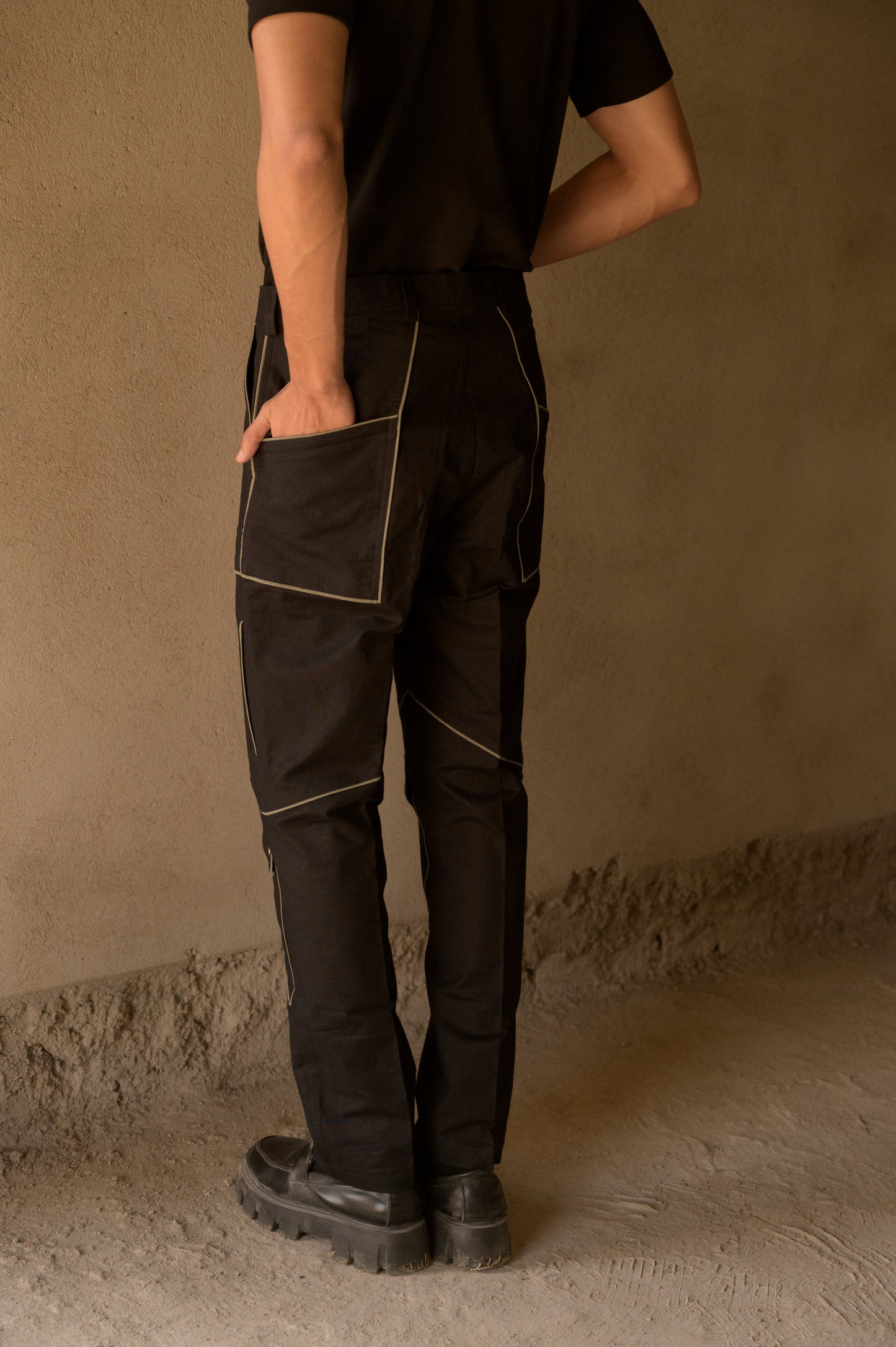 PARALLAX SPLICED TROUSERS - BLACK